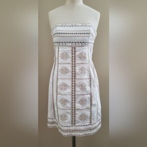 2000-2005 Vintage White House Black Market Strapless Dress with Embroidery